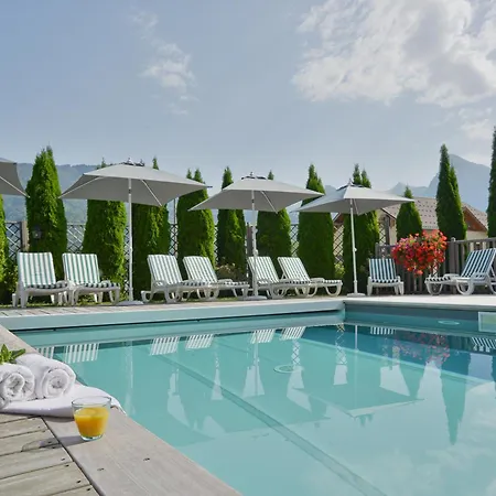 Cafe-hotel Le Morillon, Domaine Du Grand Massif-samoens فندق موريو