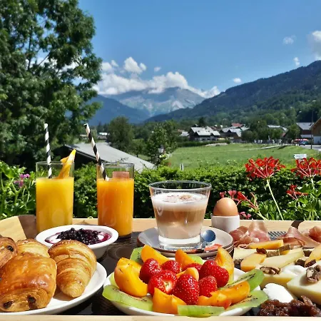 Cafe-hotel Le Morillon, Domaine Du Grand Massif-samoens 3* Morillon