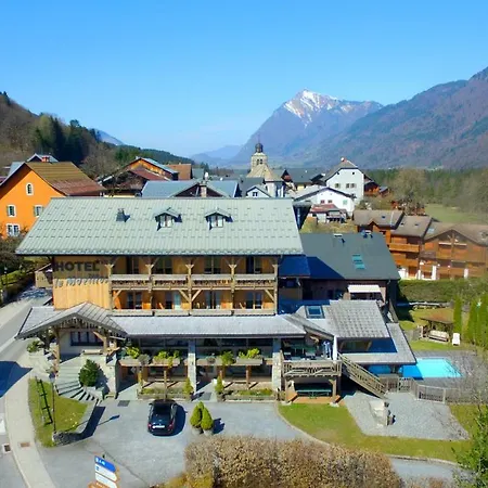 Cafe-hotel Le Morillon, Domaine Du Grand Massif-samoens